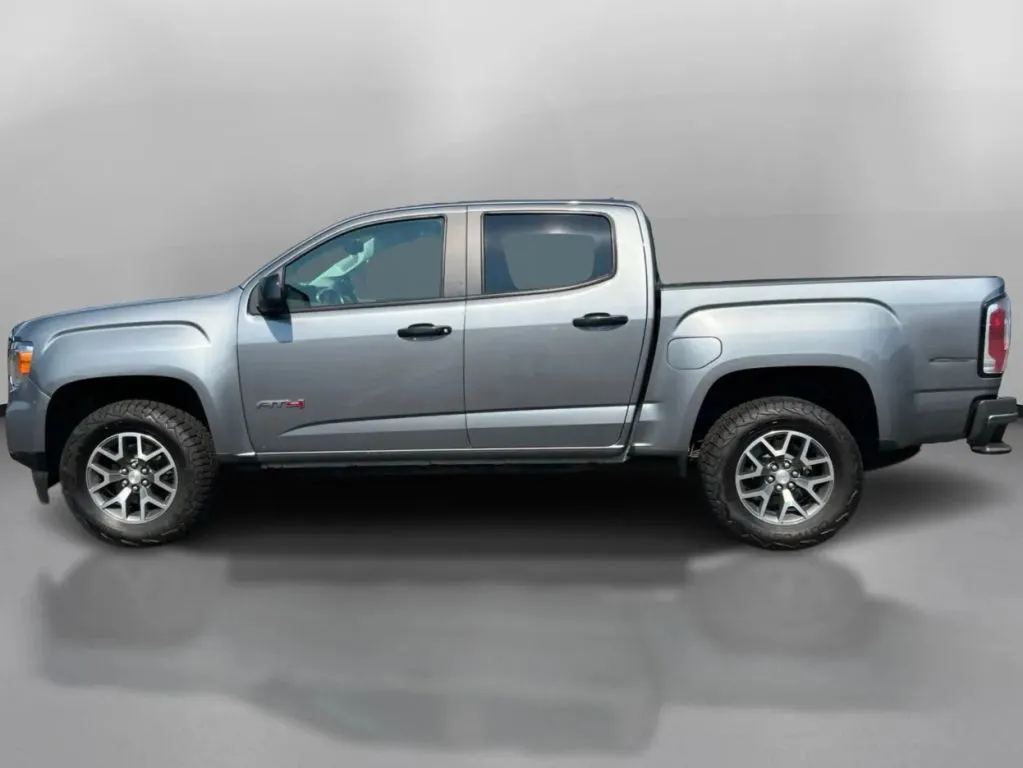 GMC Canyon photo 15