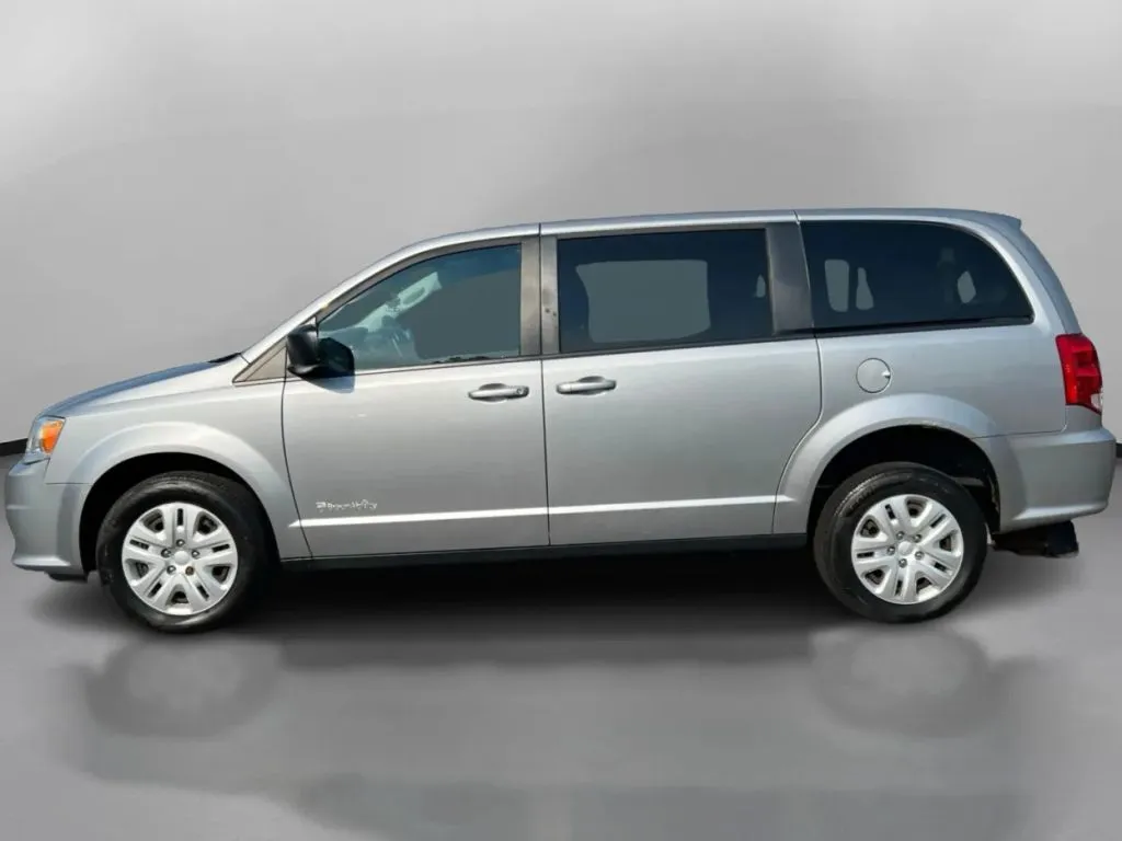 Dodge Grand Caravan photo 15