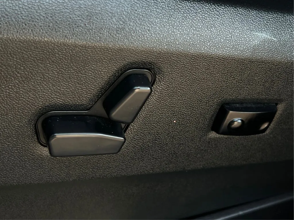 Dodge Grand Caravan photo 25