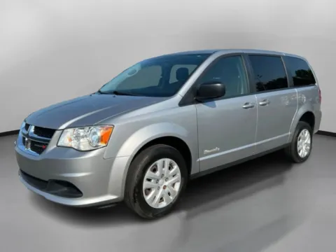 More photos of 2018 Dodge Grand Caravan Passenger SE Minivan 4D at Drivemax, CT