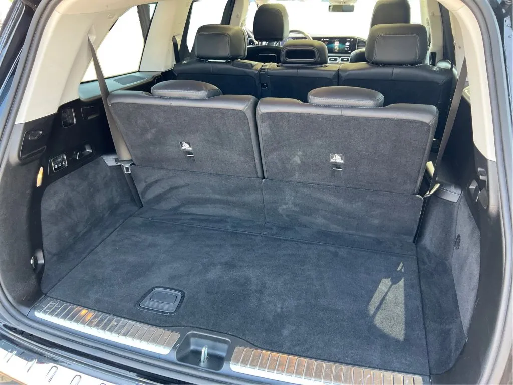 Mercedes-Benz GLS photo 18