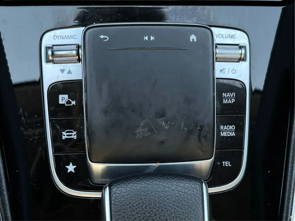 Mercedes-Benz GLS photo 45