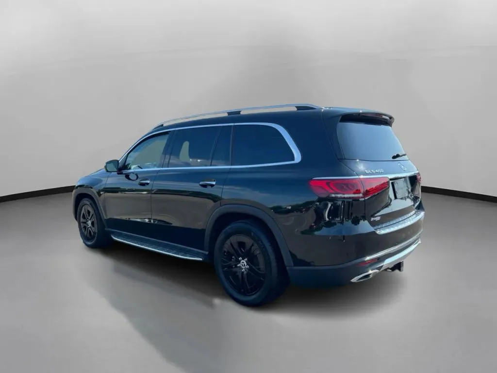 Mercedes-Benz GLS photo 13