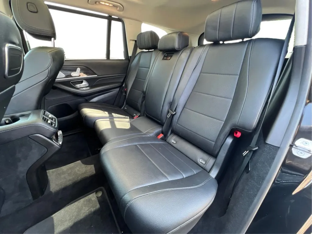 Mercedes-Benz GLS photo 17