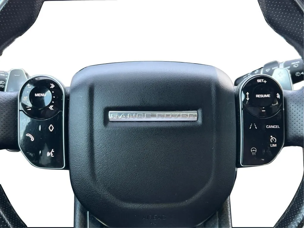 Land Rover Range Rover Velar photo 23