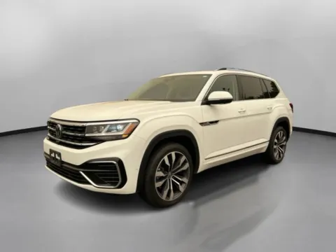 More photos of 2022 Volkswagen Atlas SEL Premium R-Line 4Motion Sport Utility 4D at Drivemax, CT