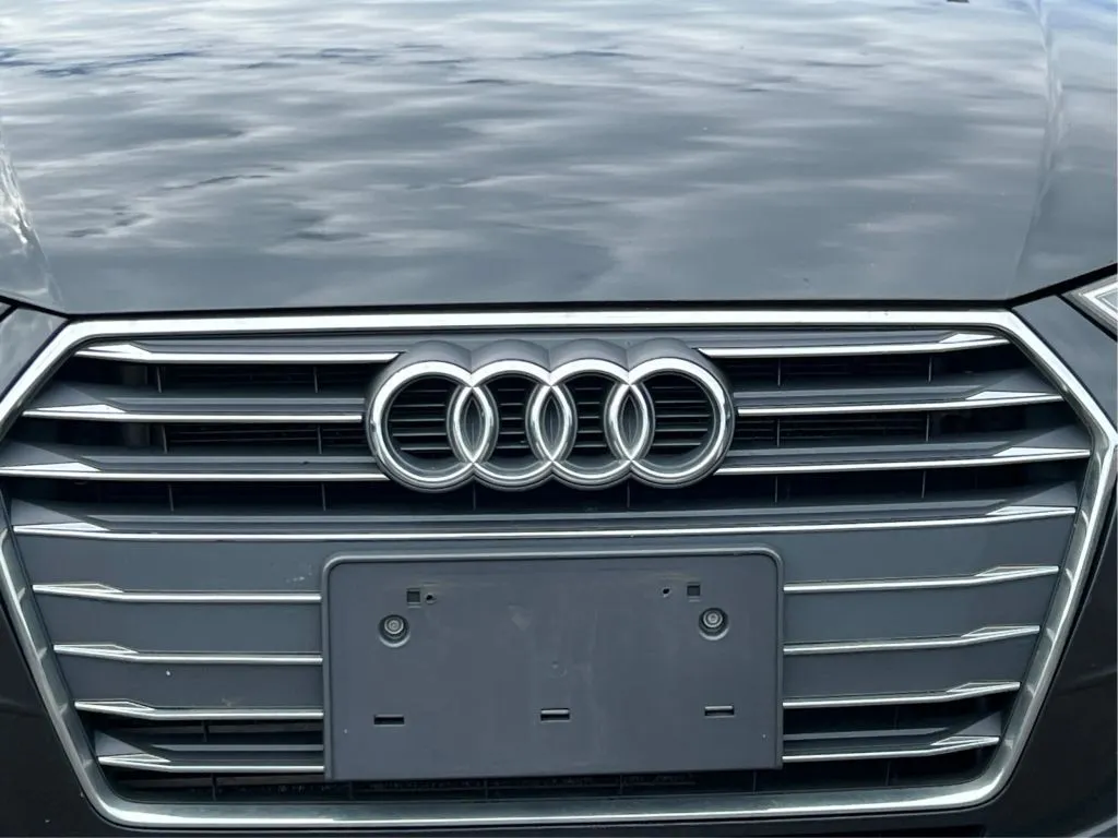 Audi A4 photo 35