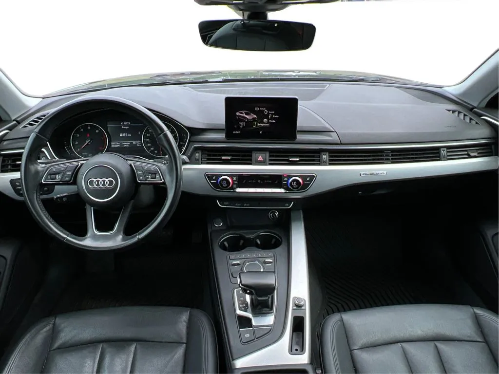 Audi A4 photo 36