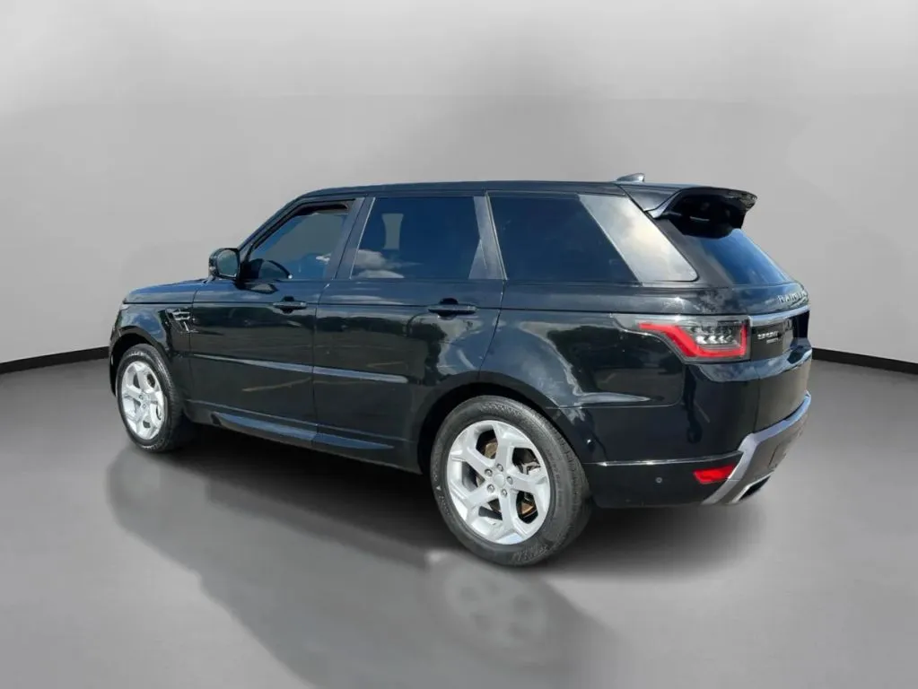 Land Rover Range Rover Sport photo 13