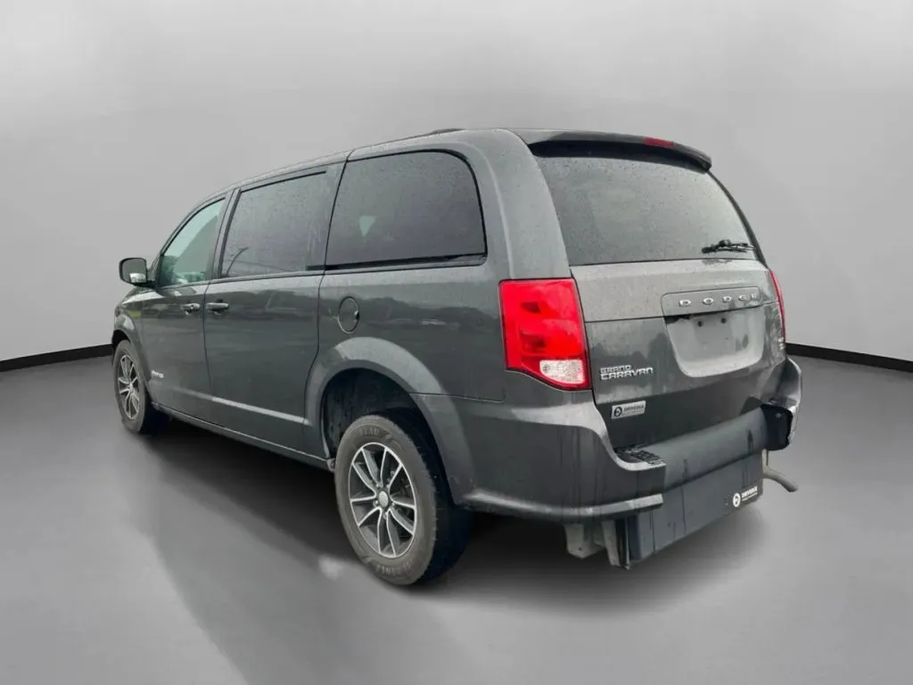 Dodge Grand Caravan photo 13