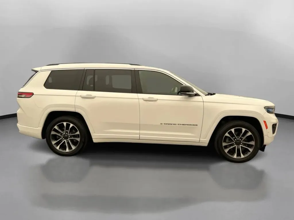 Jeep Grand Cherokee L photo 7