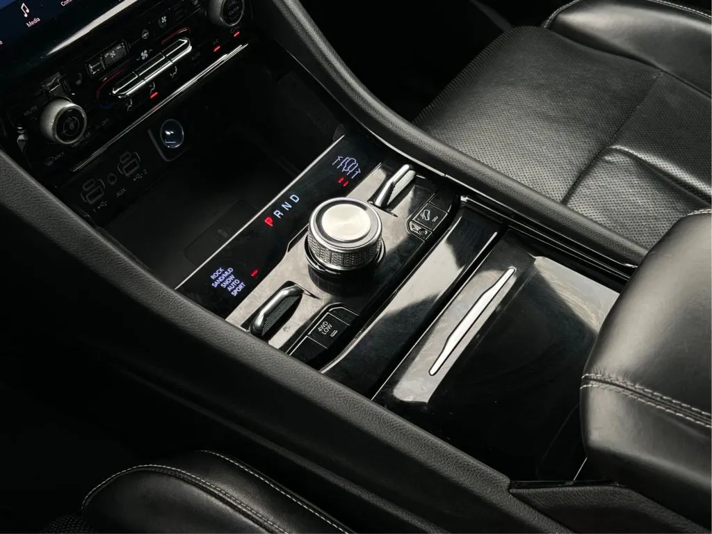 Jeep Grand Cherokee L photo 21