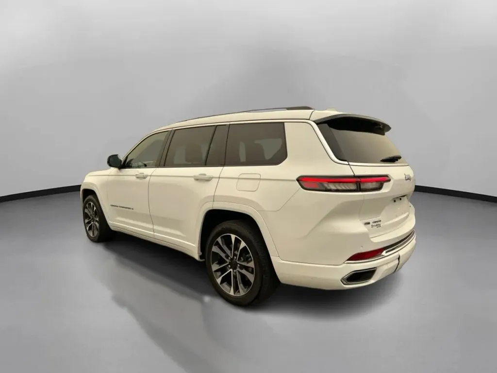 Jeep Grand Cherokee L photo 13