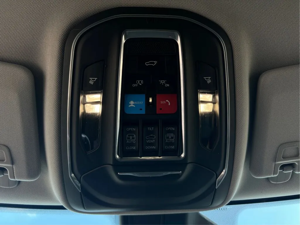 Jeep Grand Cherokee photo 42