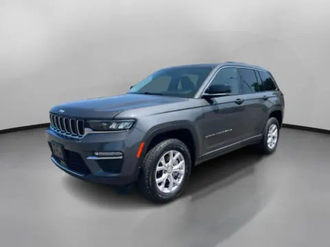 More photos of 2022 Jeep Grand Cherokee All New Limited Sport Utility 4D at Drivemax, CT