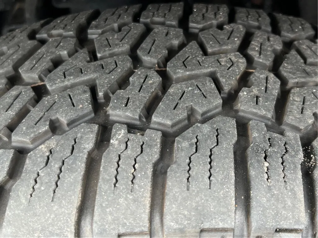 Chevrolet Silverado photo 31