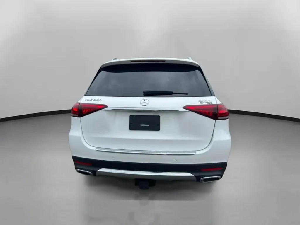 Mercedes-Benz GLE photo 11