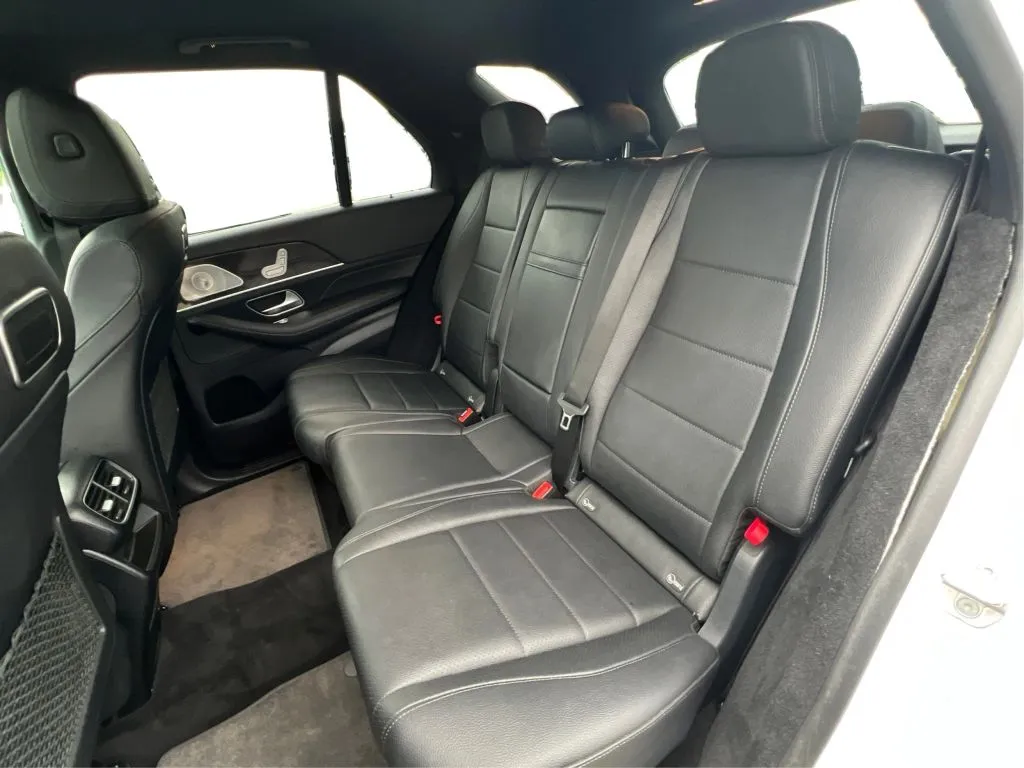 Mercedes-Benz GLE photo 17