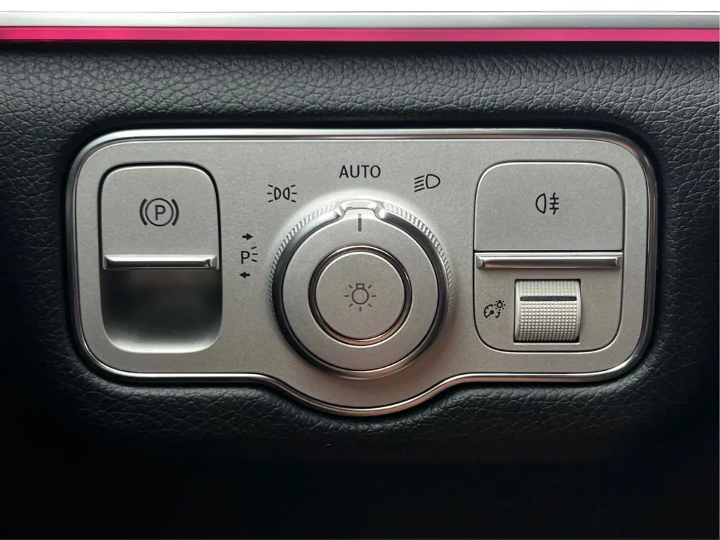 Mercedes-Benz GLE photo 24