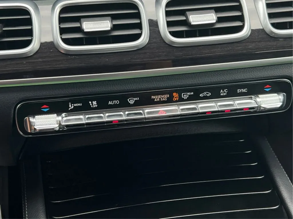 Mercedes-Benz GLE photo 40