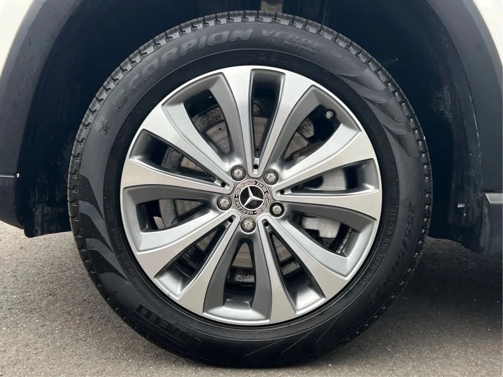 Mercedes-Benz GLE photo 31