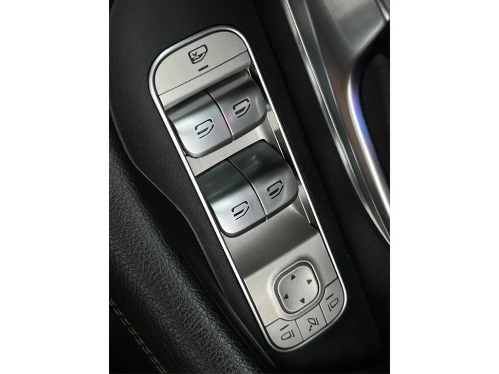 Mercedes-Benz GLE photo 46