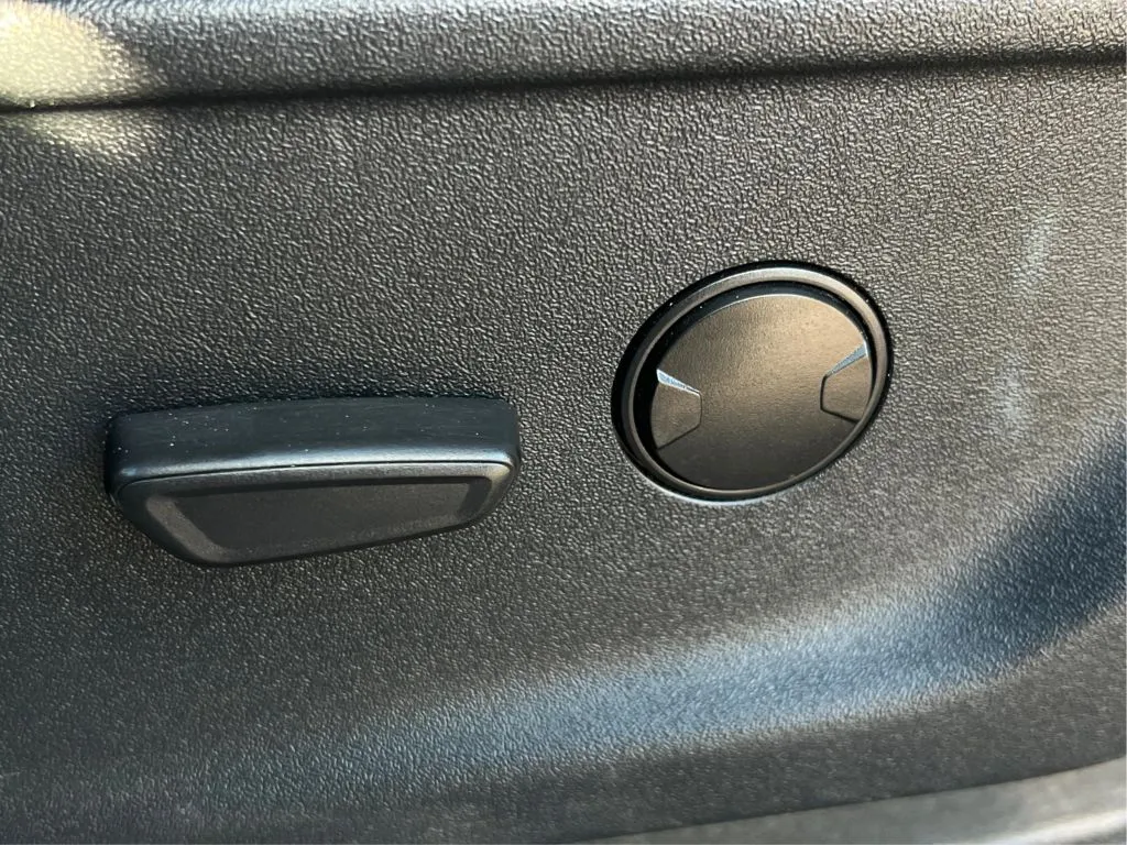 Ford F-150 photo 24