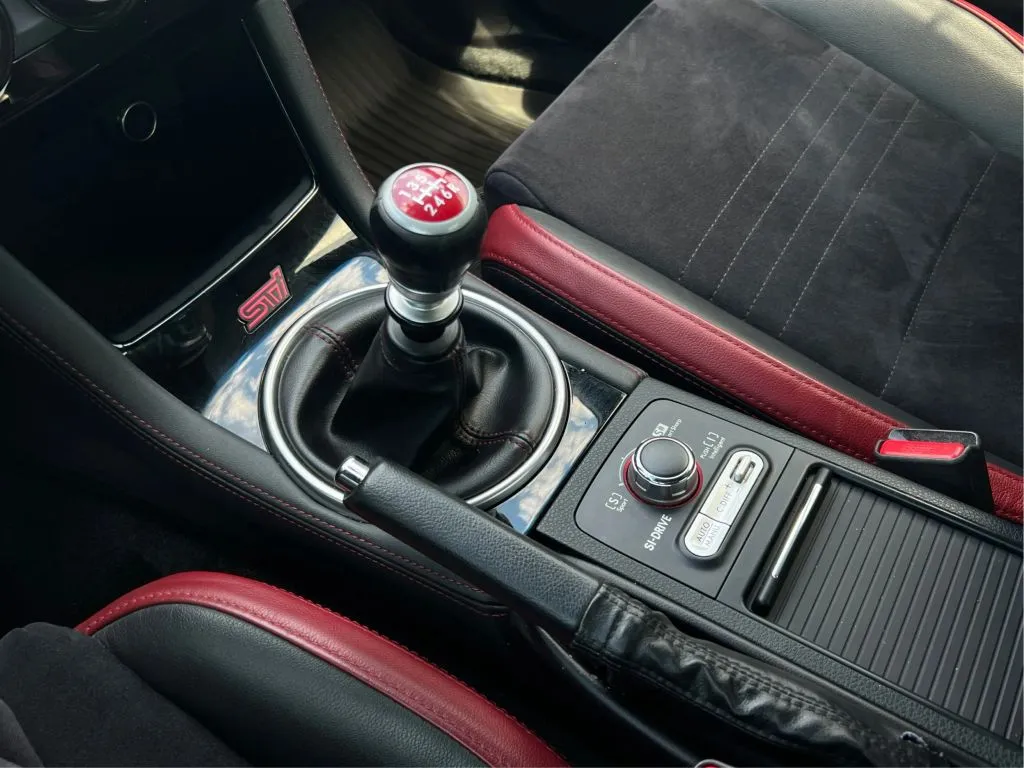 Subaru WRX photo 21