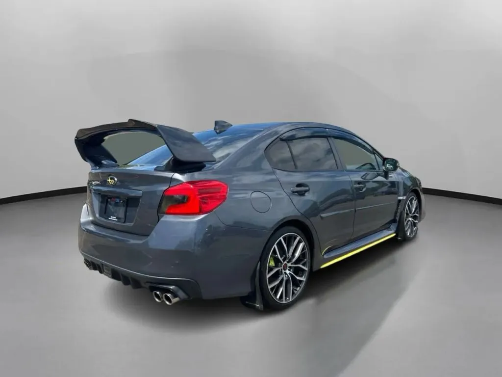 Subaru WRX photo 9