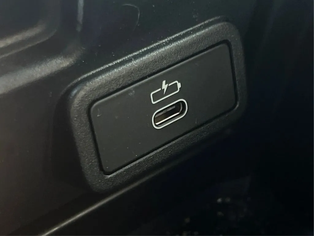 BMW 3 Series photo 48