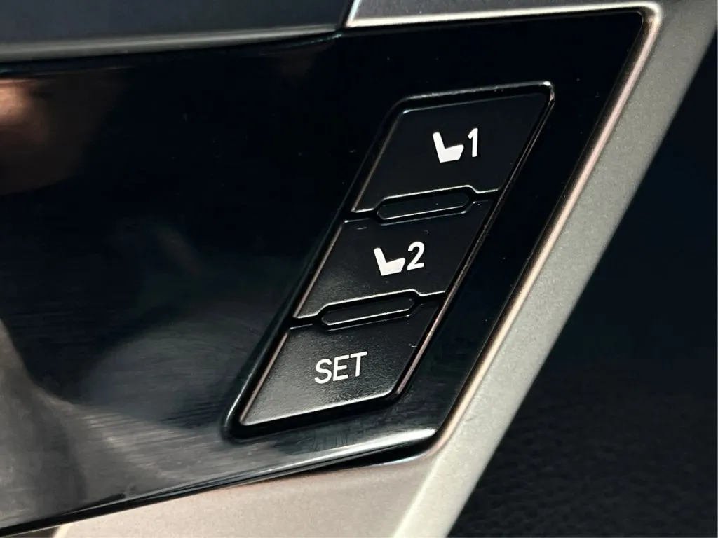 Toyota Tundra photo 44