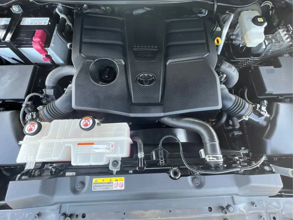 Toyota Tundra photo 27
