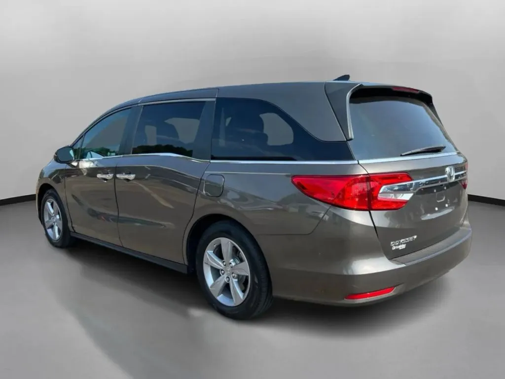 Honda Odyssey photo 13
