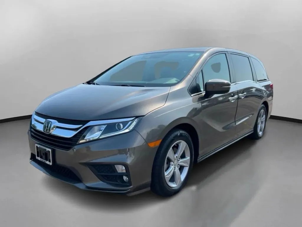 Honda Odyssey photo 5