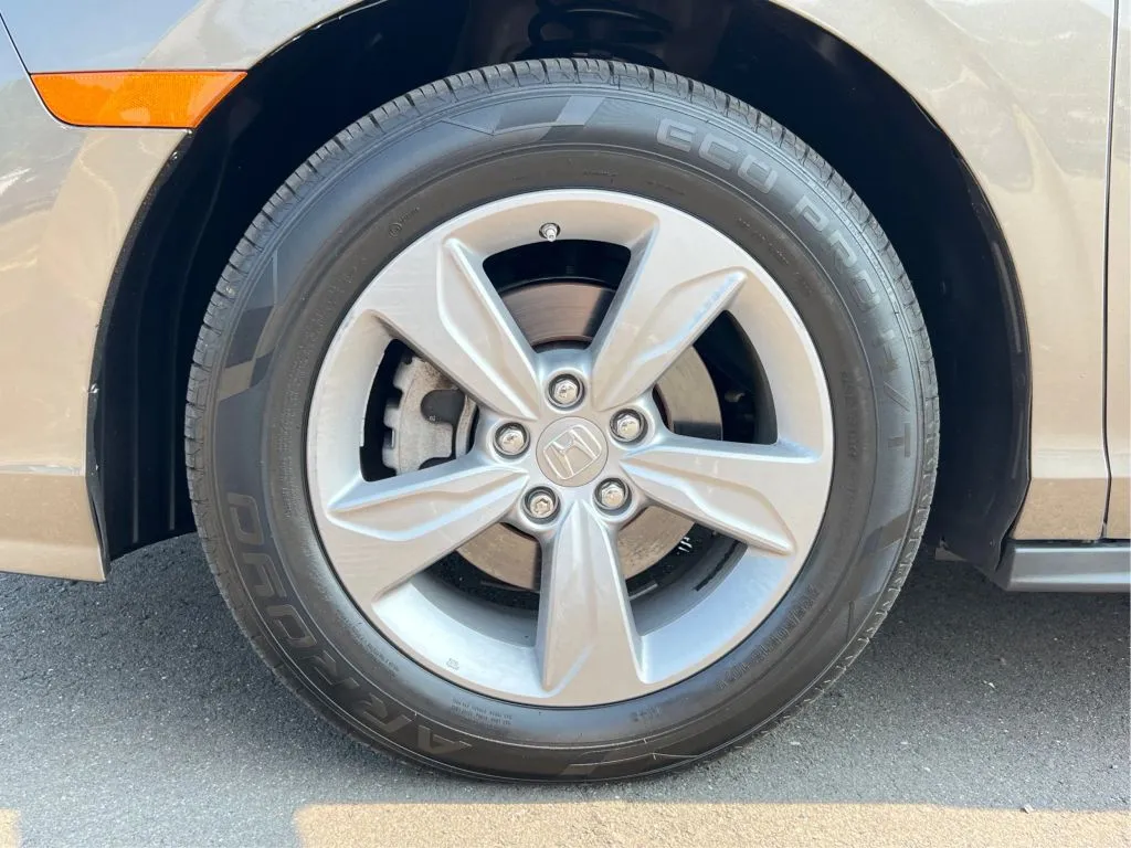 Honda Odyssey photo 31