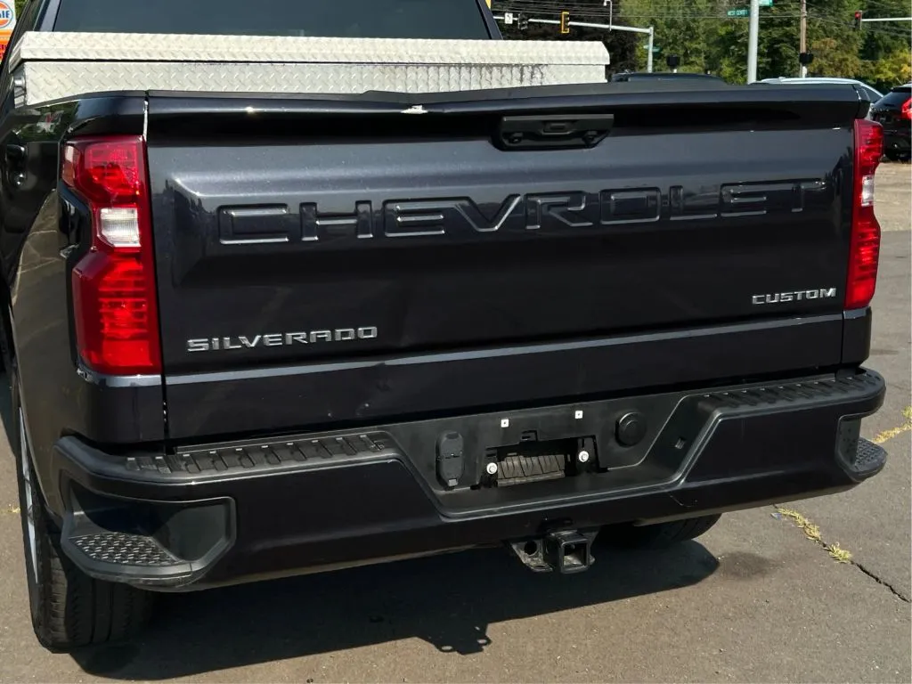 Chevrolet Silverado photo 28