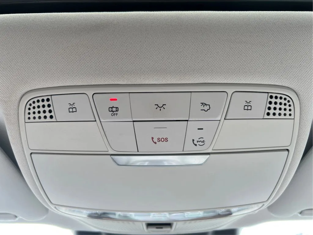 Mercedes-Benz E-Class photo 42