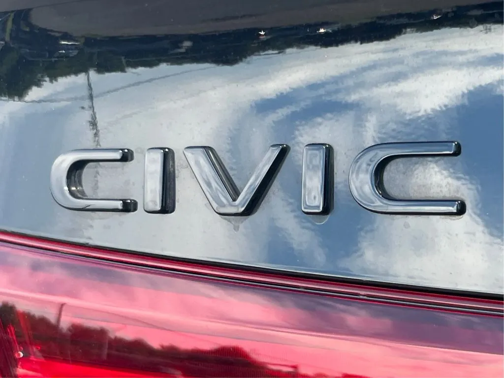 Honda Civic photo 30