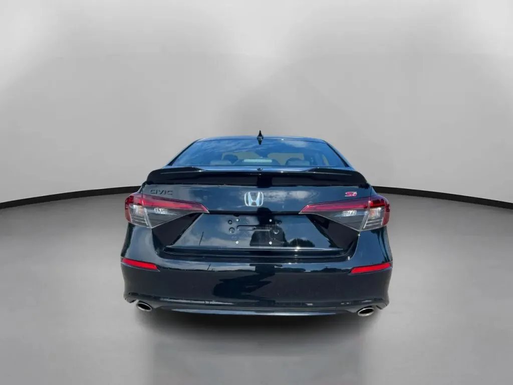 Honda Civic photo 11