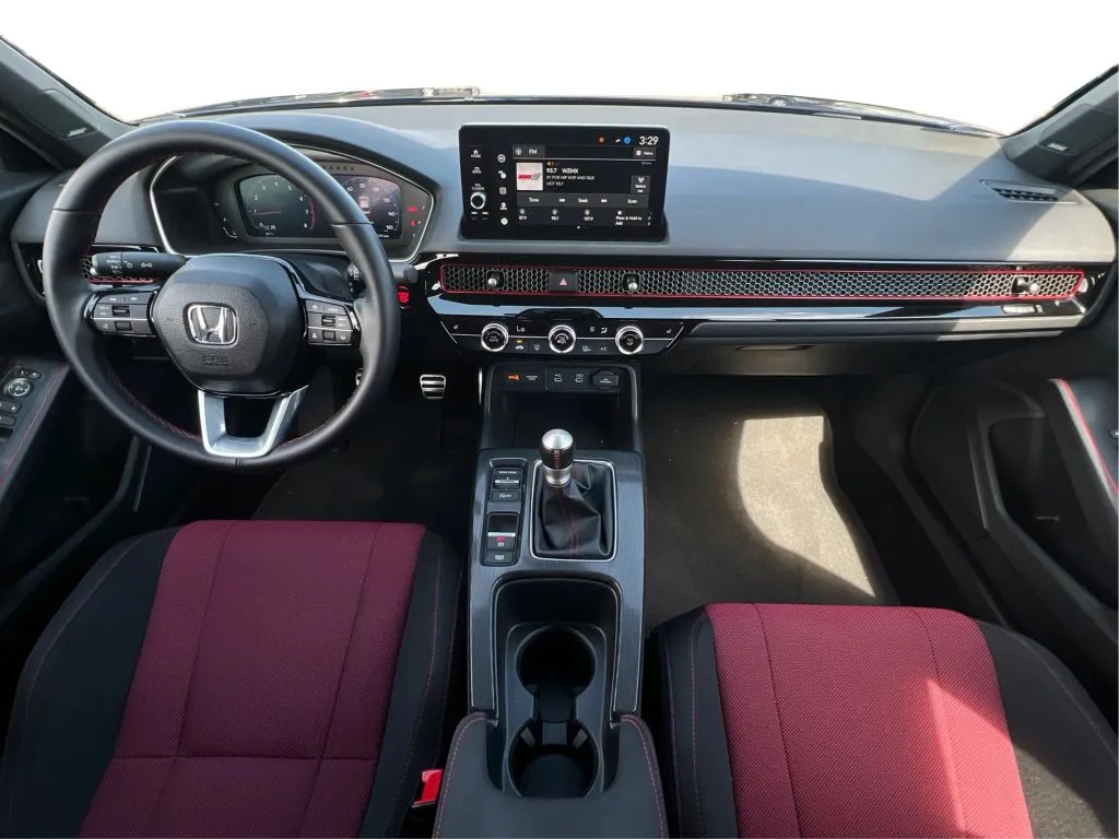 Honda Civic photo 37