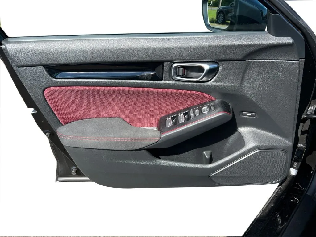 Honda Civic photo 26