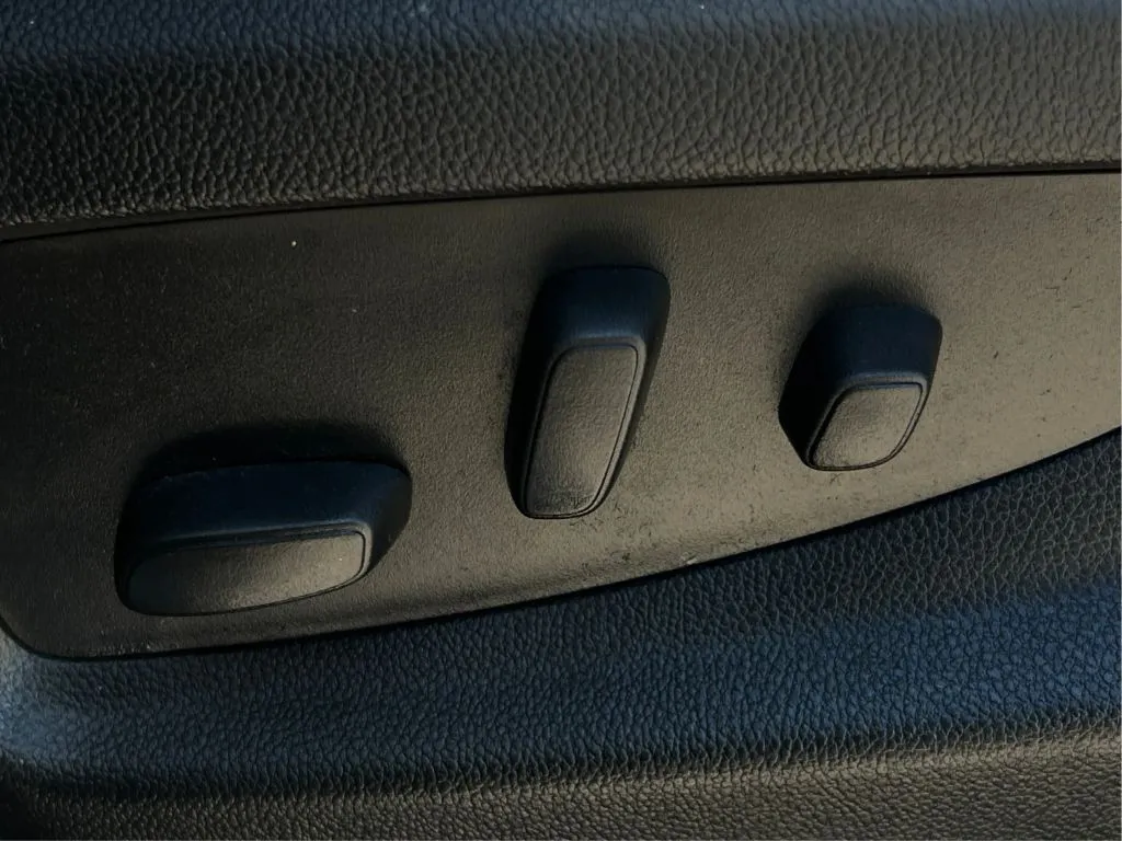 GMC Sierra photo 24
