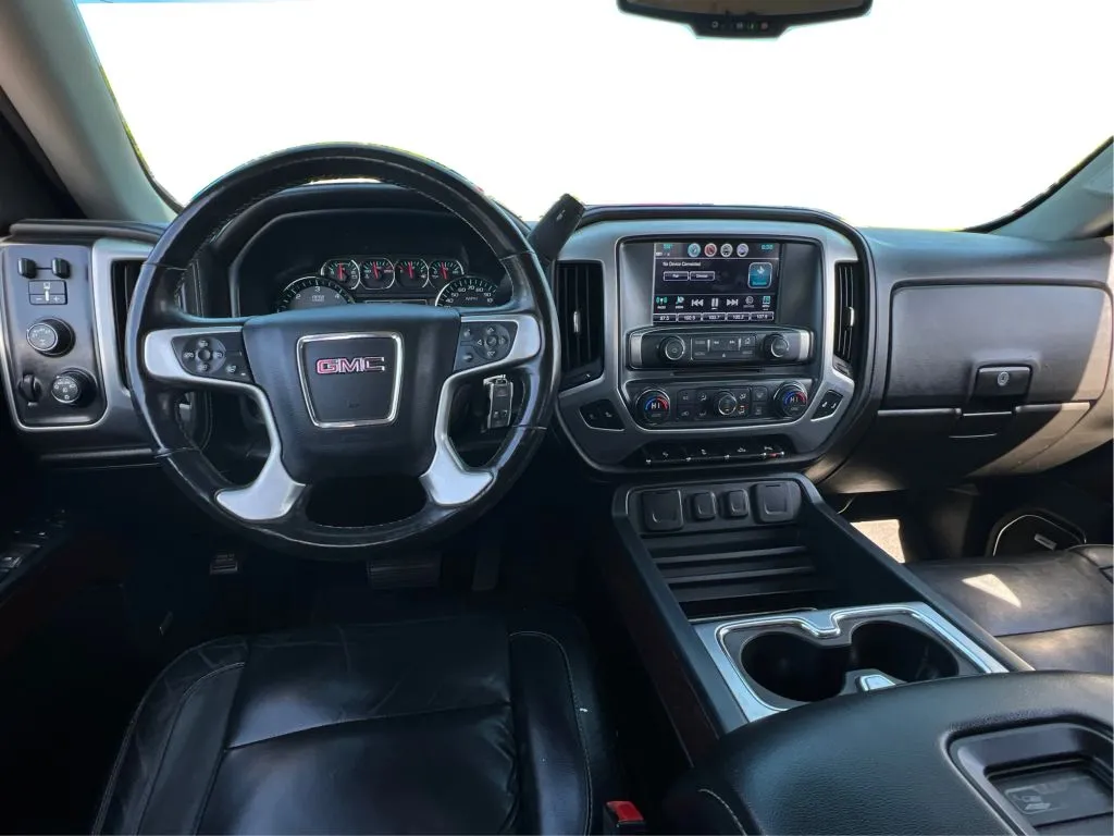 GMC Sierra photo 36