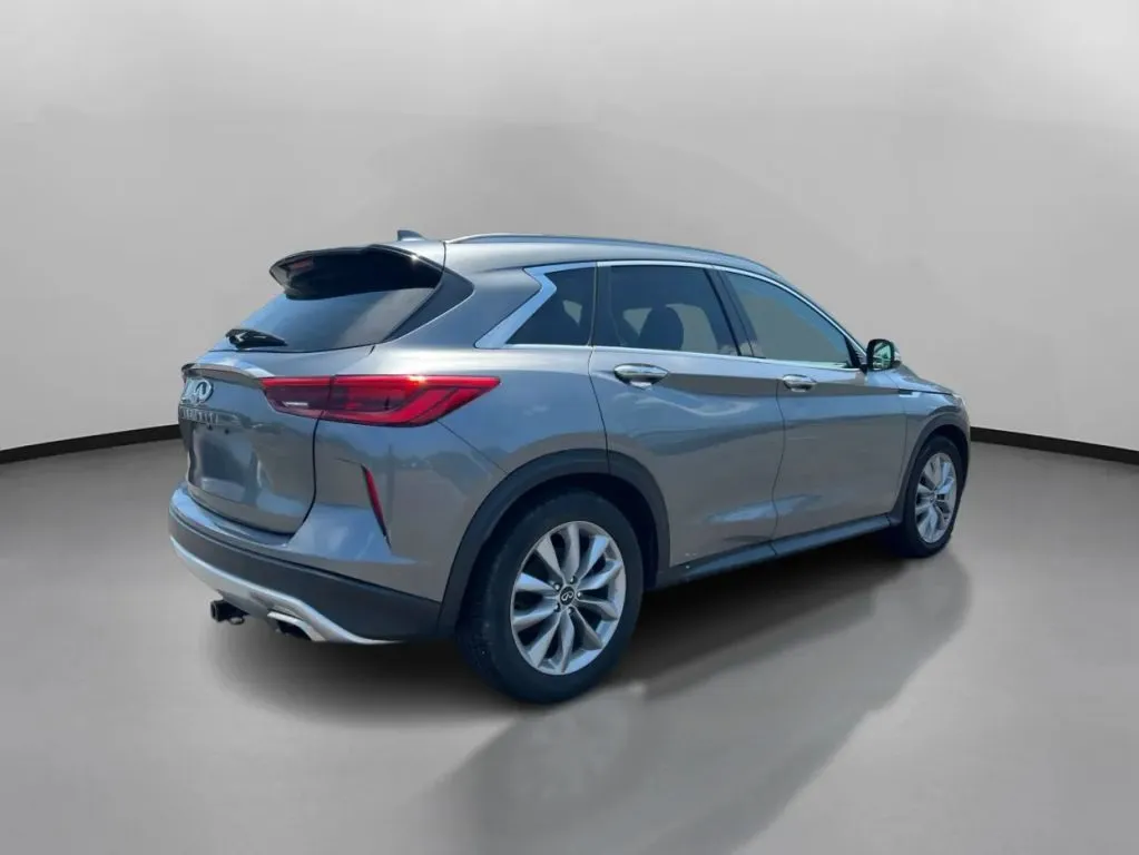 Infiniti QX50 photo 9