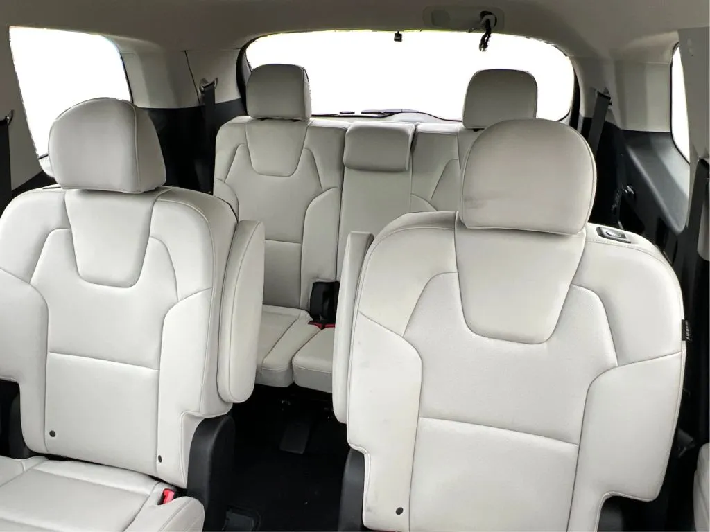 Kia Telluride photo 19