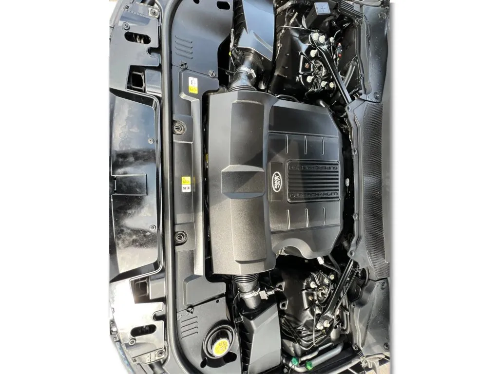 Land Rover Range Rover Sport photo 29