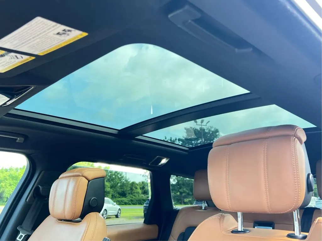 Land Rover Range Rover Sport photo 27