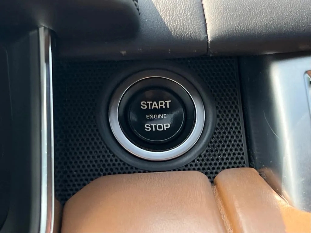 Land Rover Range Rover Sport photo 41