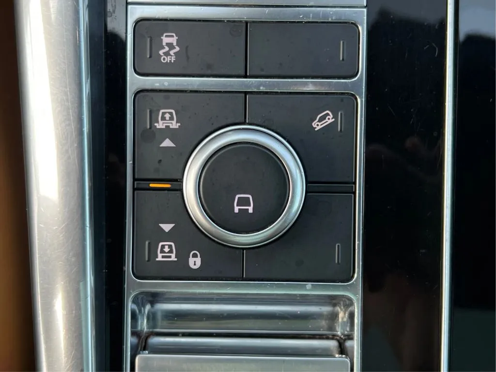 Land Rover Range Rover Sport photo 45