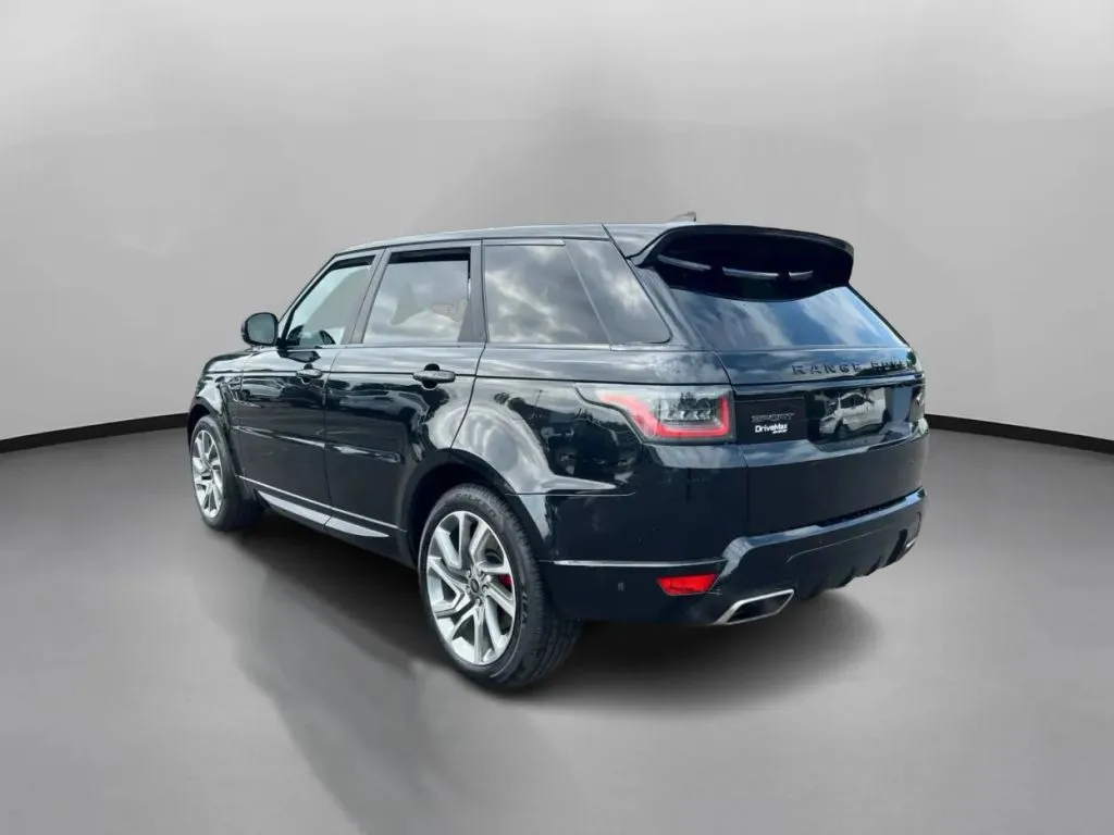 Land Rover Range Rover Sport photo 13